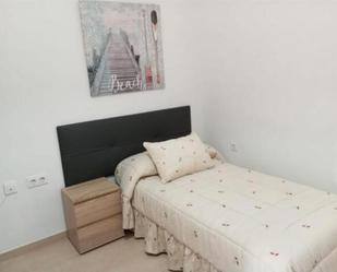 Dormitori de Casa o xalet de lloguer en Guillena amb Terrassa