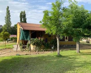 Single-family semi-detached for sale in Villabáñez  with Heating, Private garden and Swimming Pool