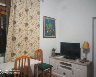 Sala d'estar de Apartament de lloguer en  Cádiz Capital