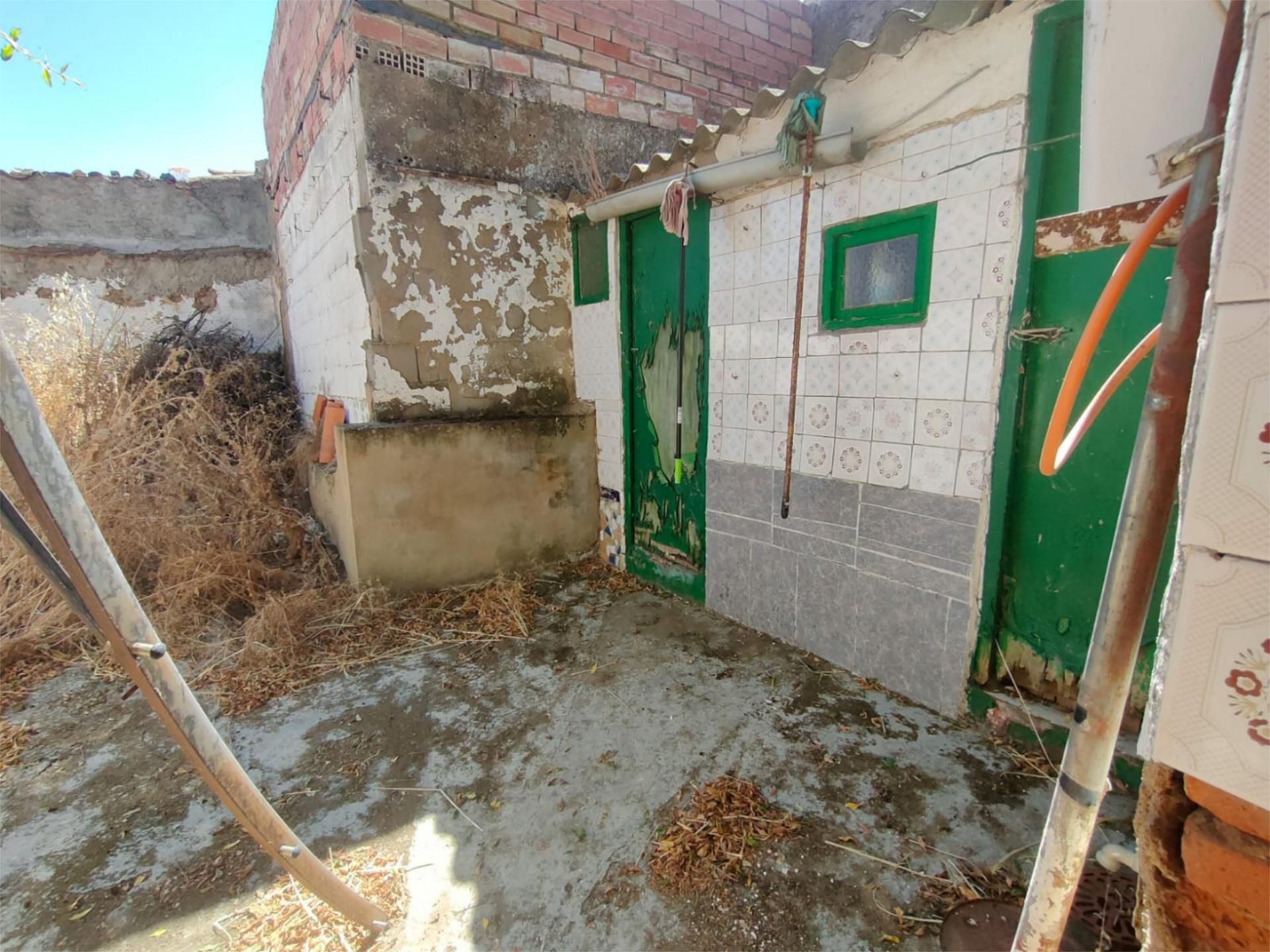 Planta baja for sale in Valencia de las Torres