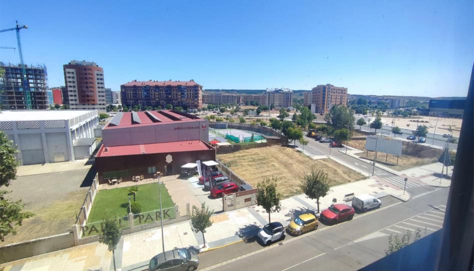 Photo 1 of Flat to rent in Paseo el Parque, 22, La Lastra, León