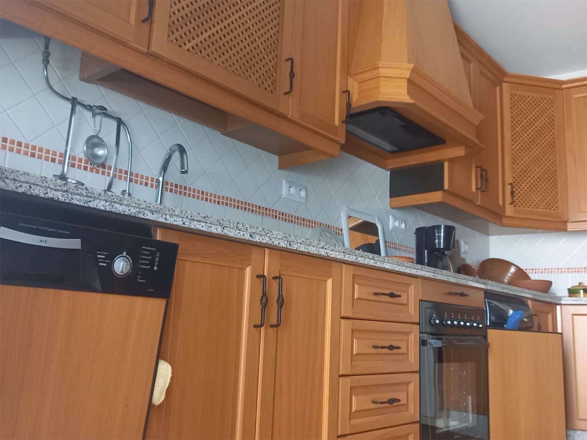 Kitchen of House or chalet for sale in Alcántara  with Air Conditioner, Heating and Parquet flooring