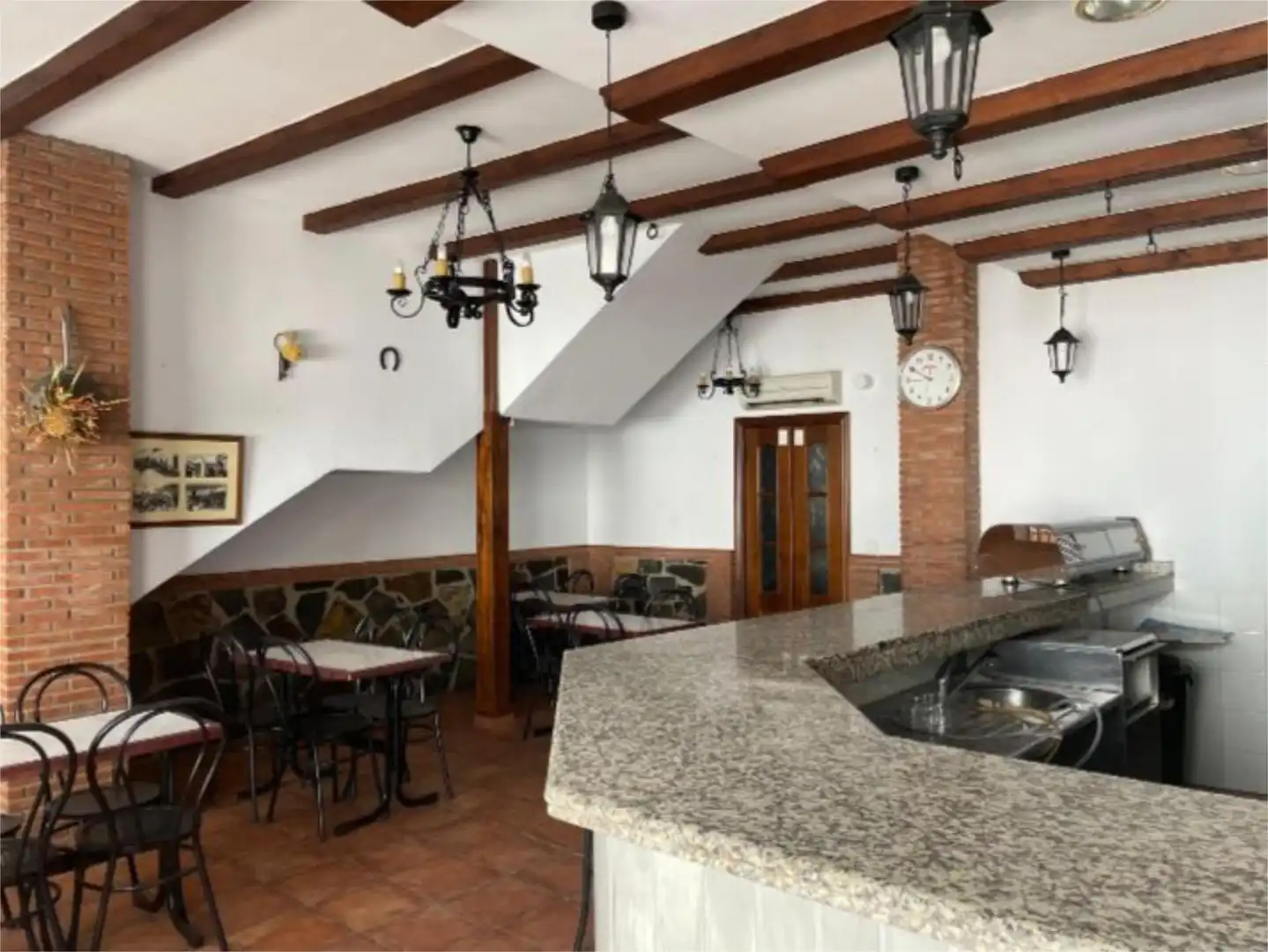 Piso en venta en Calle Calvo Sotelo, 28, Casas de Miravete Piso en venta en Casas de Miravete con Aire acondicionado, Calefacción y Amueblado