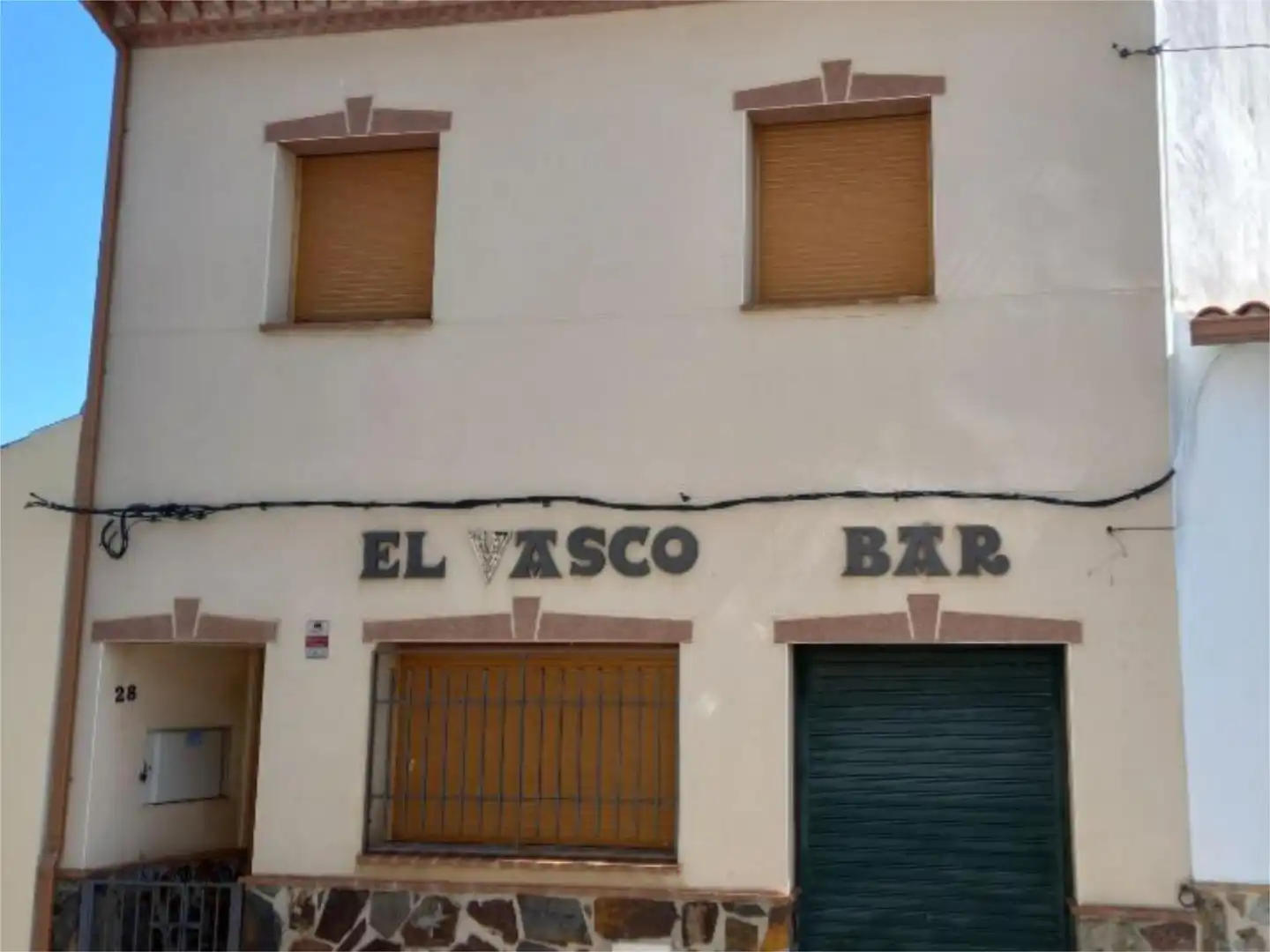Piso en venta en Calle Calvo Sotelo, 28, Casas de Miravete Vista exterior de Piso en venta en Casas de Miravete con Aire acondicionado, Calefacción y Amueblado