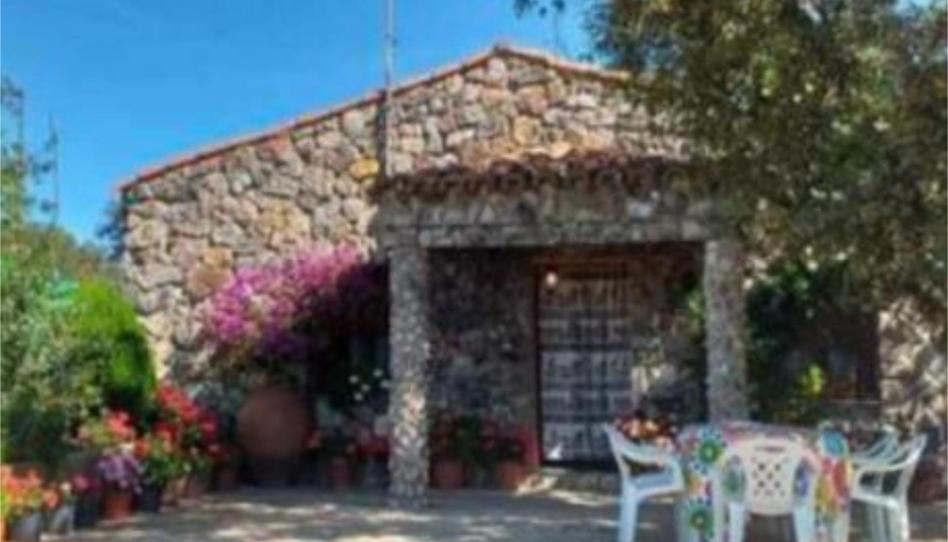 Photo 1 of Flat for sale in Calle de Atras, 1, Cabañas del Castillo, Cáceres