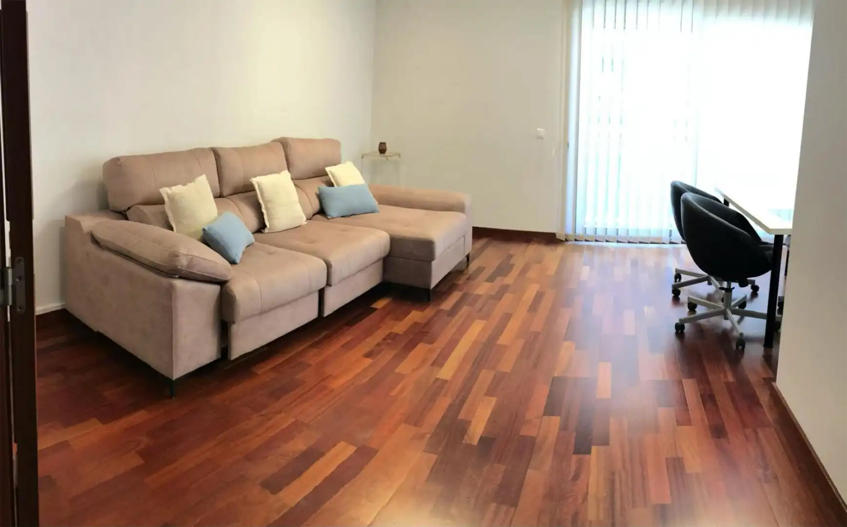 Sala de estar de Piso de alquiler en Málaga con Aire acondicionado, Parquet y Amueblado