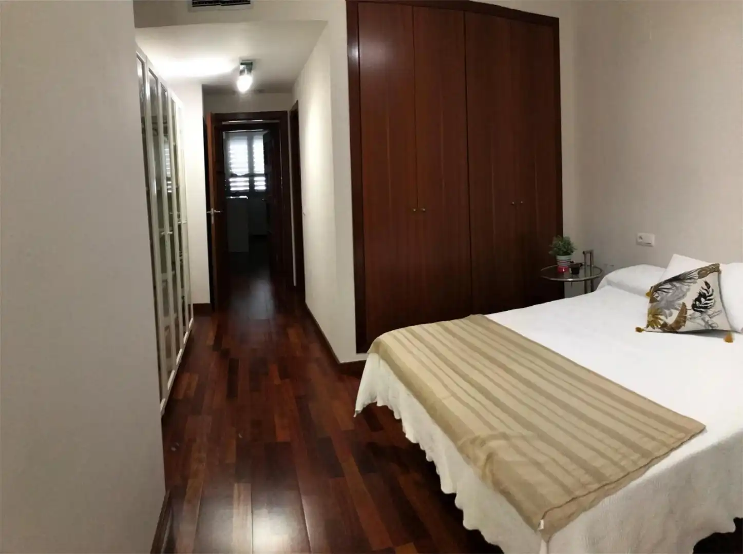 Habitación de Piso de alquiler en Málaga con Aire acondicionado, Parquet y Amueblado