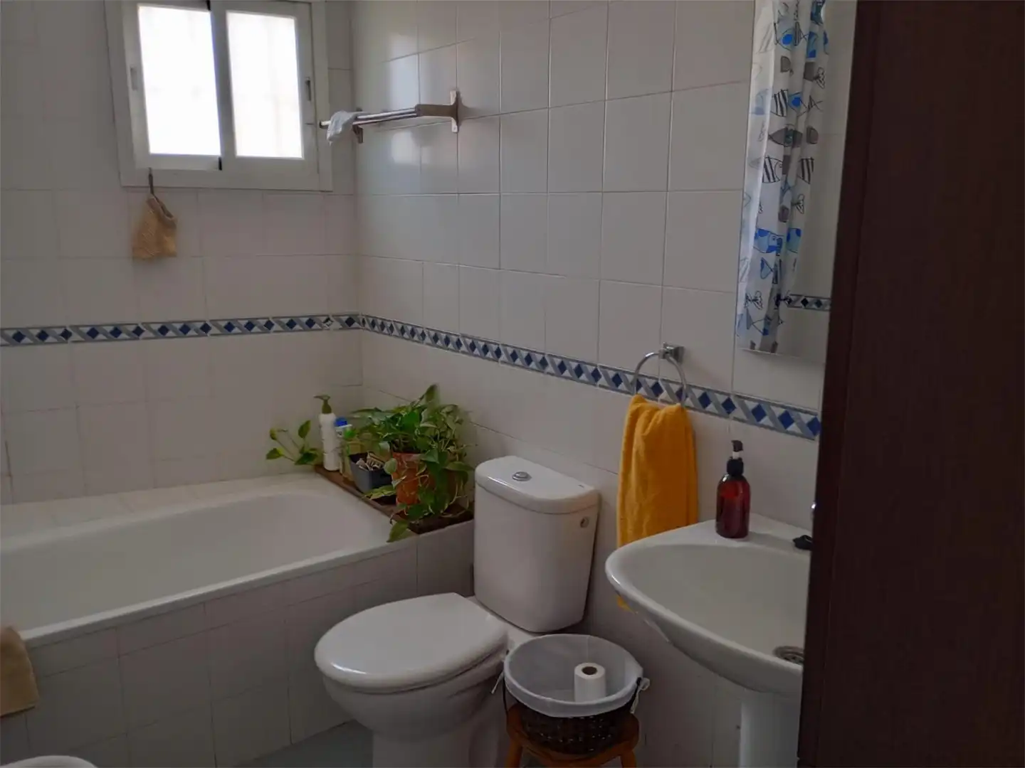Dúplex en venta en Camino de La Marquesa, 31, Retamar Baño de Dúplex en venta en Almería con Aire acondicionado, Amueblado y Parking comunitario