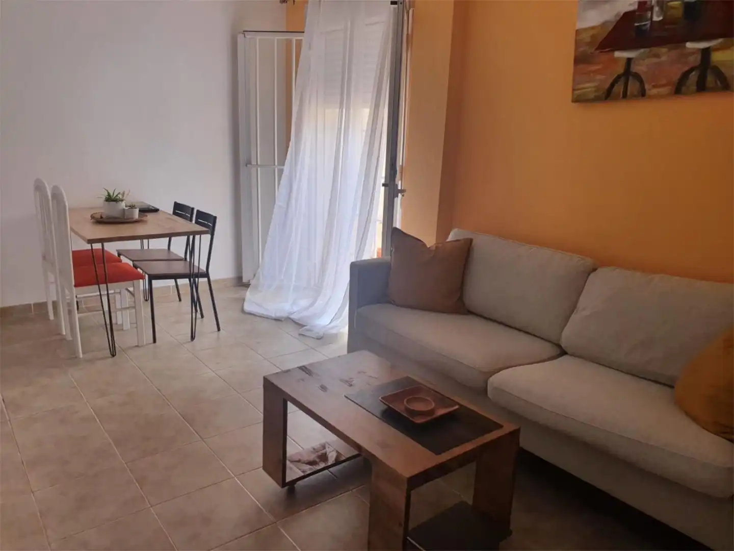 Dúplex en venta en Camino de La Marquesa, 31, Retamar Sala de estar de Dúplex en venta en Almería con Aire acondicionado, Amueblado y Parking comunitario