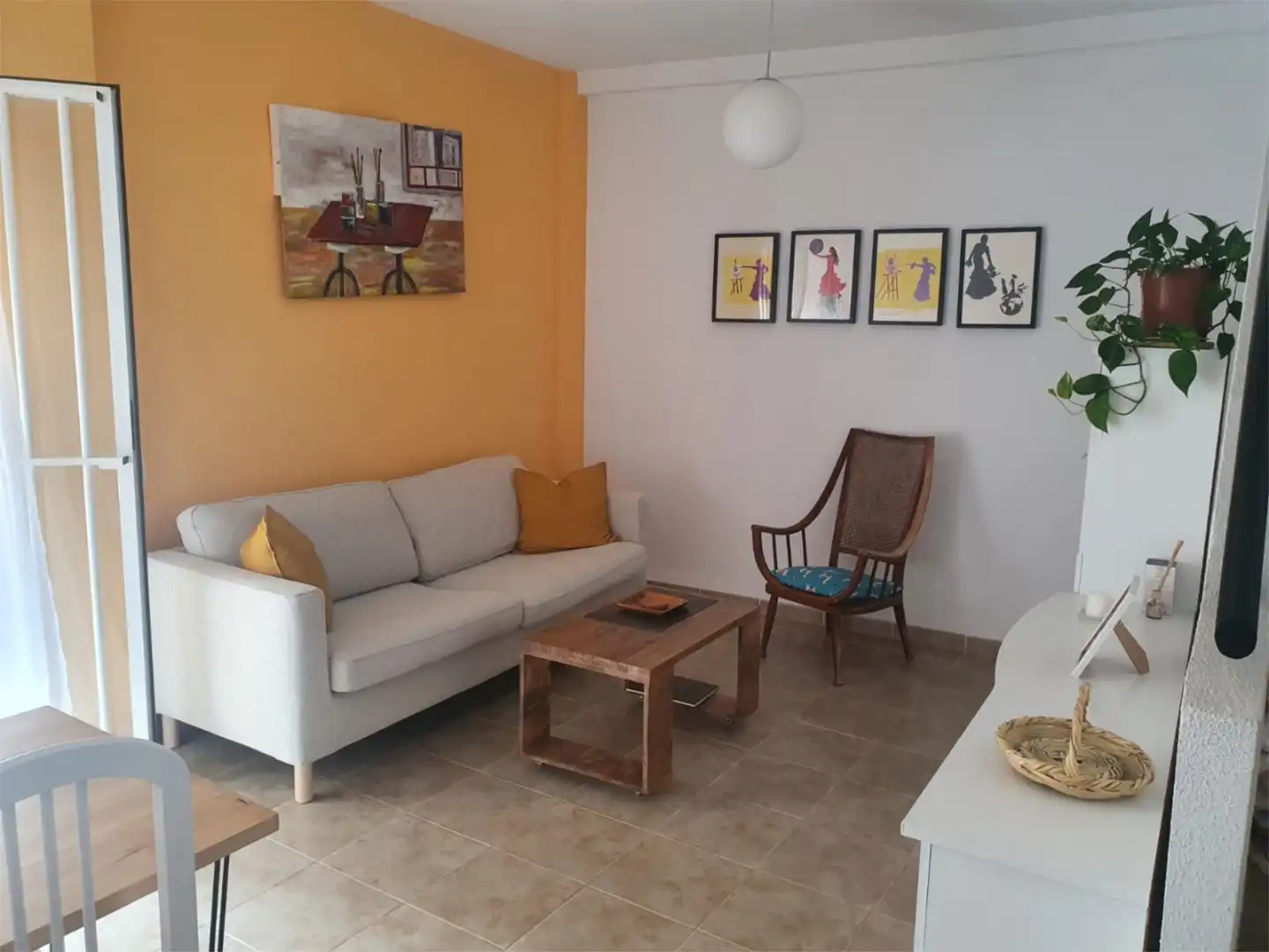 Dúplex en venta en Camino de La Marquesa, 31, Retamar Sala de estar de Dúplex en venta en Almería con Aire acondicionado, Amueblado y Parking comunitario