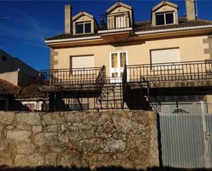 Vista exterior de Casa adosada en venda en Moral de Sayago amb Terrassa