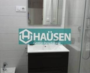 Bathroom of Flat for sale in Algeciras  with Terrace