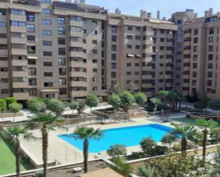 Swimming pool of Flat for sale in  Madrid Capital  with Air Conditioner, Heating and Private garden