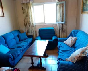 Living room of Flat to rent in Puertollano  with Air Conditioner