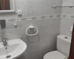 Bany de Apartament de lloguer en Fregenal de la Sierra