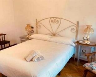 Dormitori de Pis de lloguer en Soria Capital  amb Terrassa