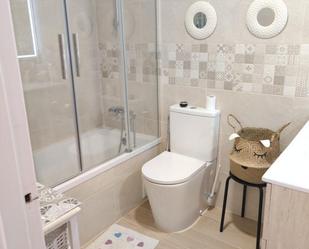 Bathroom of Flat for sale in Torrent  with Air Conditioner and Balcony