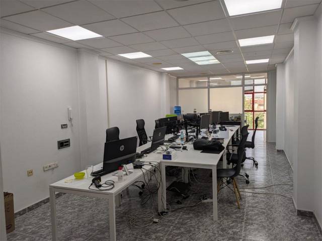 Oficina en Alquiler en Avenida Doctor Artero Guirao, 139 en San Pedro del Pinatar ciudad