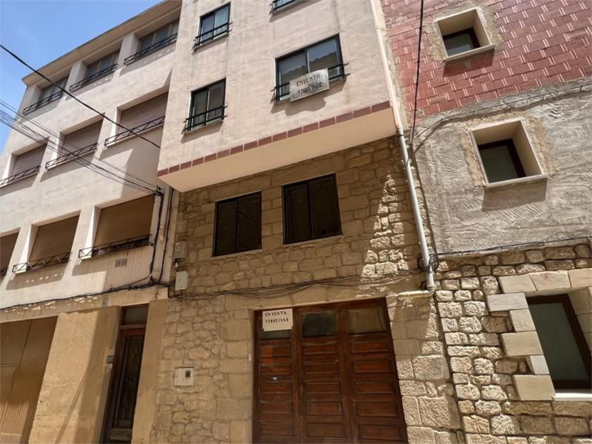 Vista exterior de Casa o xalet en venda en Calaceite amb Balcó
