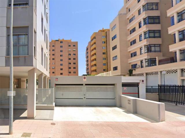 Garaje en Alquiler en Bulevard Vicente Blasco Ibáñez, 30 en Rafalafena