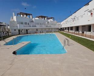 Piscina de Pis de lloguer en Mojácar amb Terrassa i Piscina