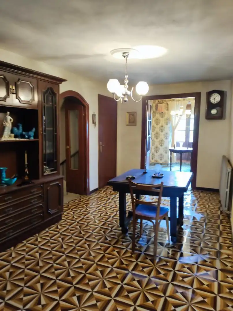 Menjador de Casa o xalet en venda en Lantarón amb Calefacció, Jardí privat i Terrassa
