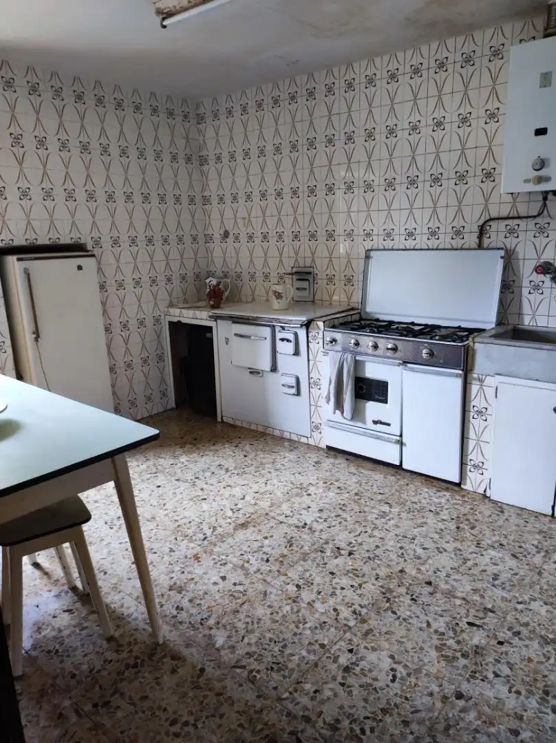 Cuina de Casa o xalet en venda en Lantarón amb Calefacció, Jardí privat i Terrassa