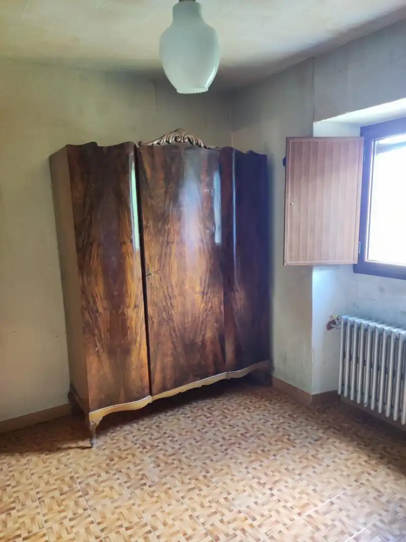 Dormitori de Casa o xalet en venda en Lantarón amb Calefacció, Jardí privat i Terrassa