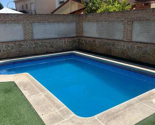 Swimming pool of House or chalet for sale in Illescas  with Air Conditioner, Heating and Private garden