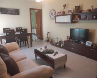 Living room of Flat to rent in Villanueva de la Serena  with Air Conditioner