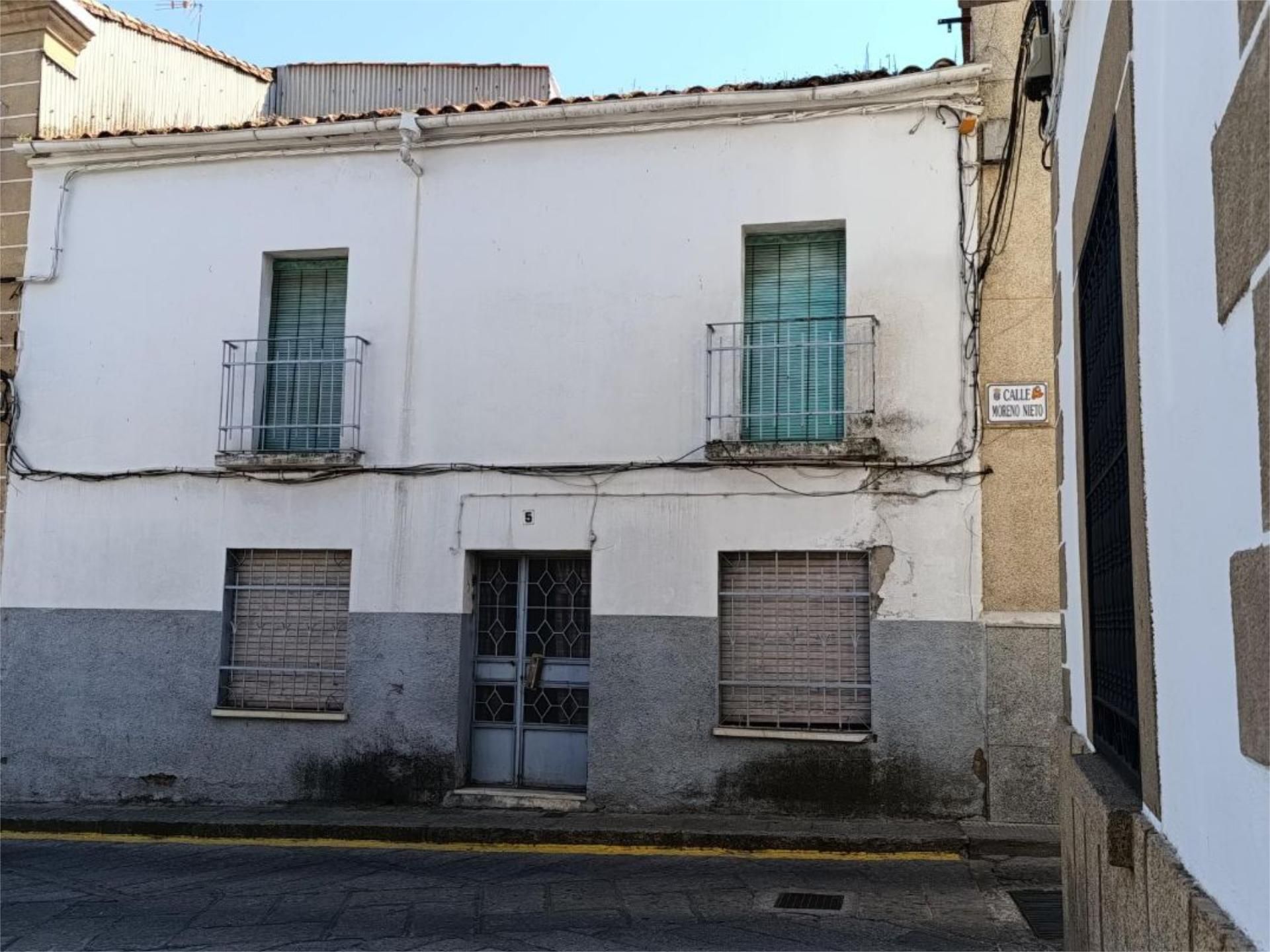 Exterior view of Single-family semi-detached for sale in Montehermoso