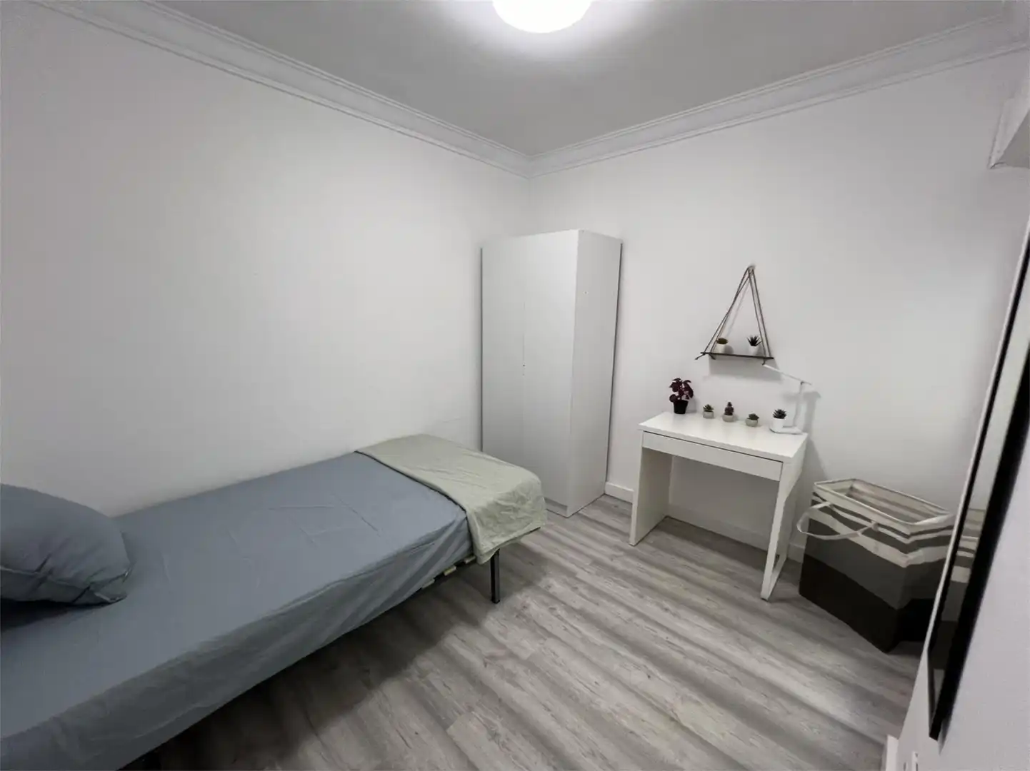 Habitación en Calle de Ávila, 2, Ciudad Jardín - Parque Roma Habitación en Calle de Ávila, 2, Ciudad Jardín - Parque Roma