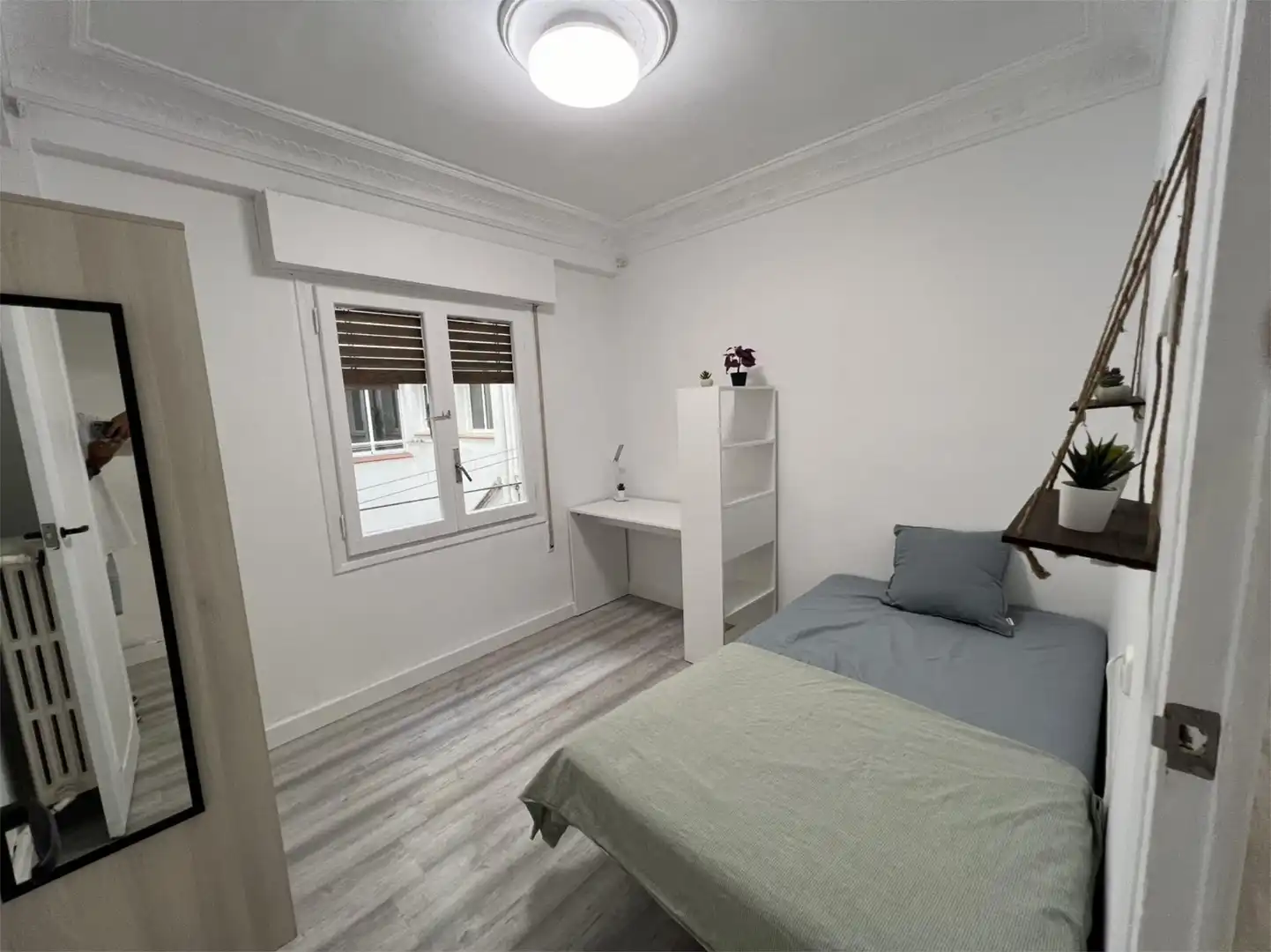 Habitación en Calle de Ávila, 2, Ciudad Jardín - Parque Roma Habitación en Calle de Ávila, 2, Ciudad Jardín - Parque Roma