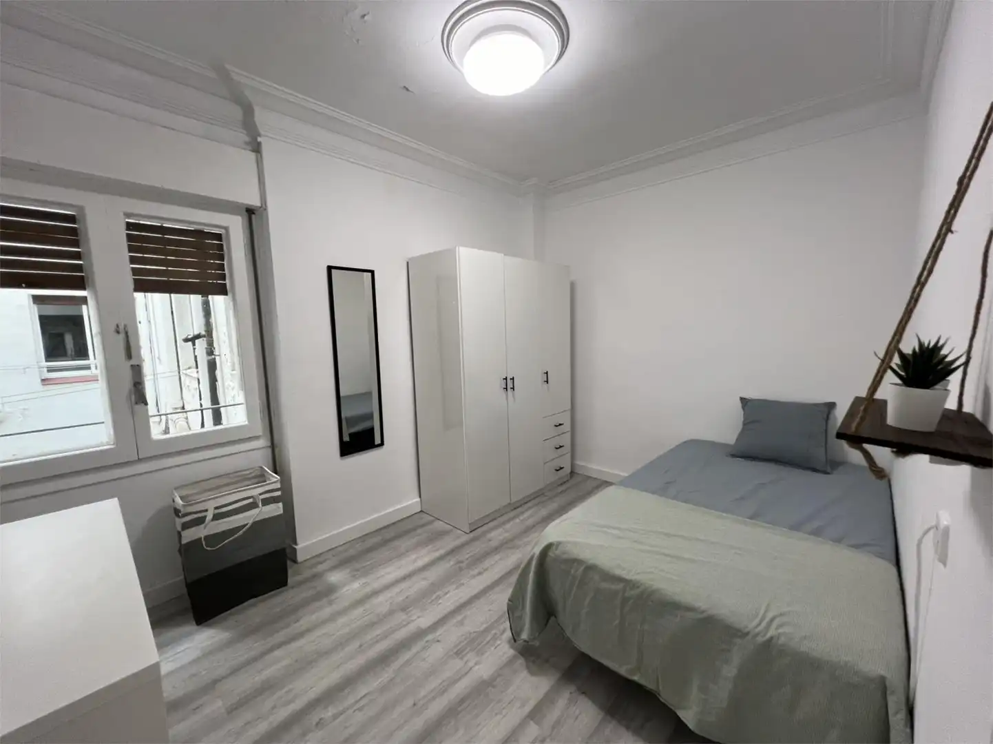 Habitación en Calle de Ávila, 2, Ciudad Jardín - Parque Roma Habitación en Calle de Ávila, 2, Ciudad Jardín - Parque Roma
