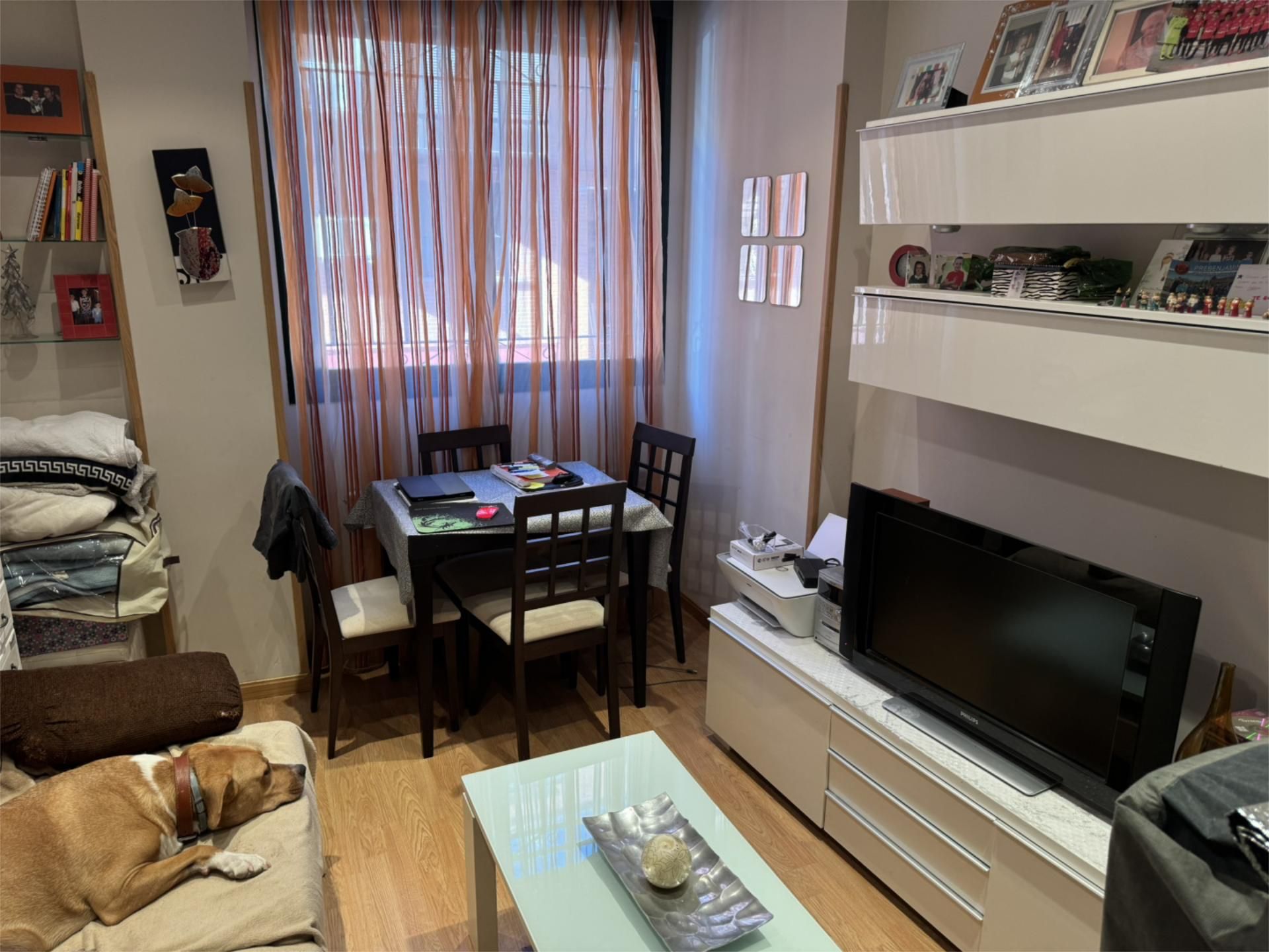 Living room of Garage to rent in  Madrid Capital