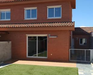 Exterior view of Single-family semi-detached to rent in Reus  with Terrace