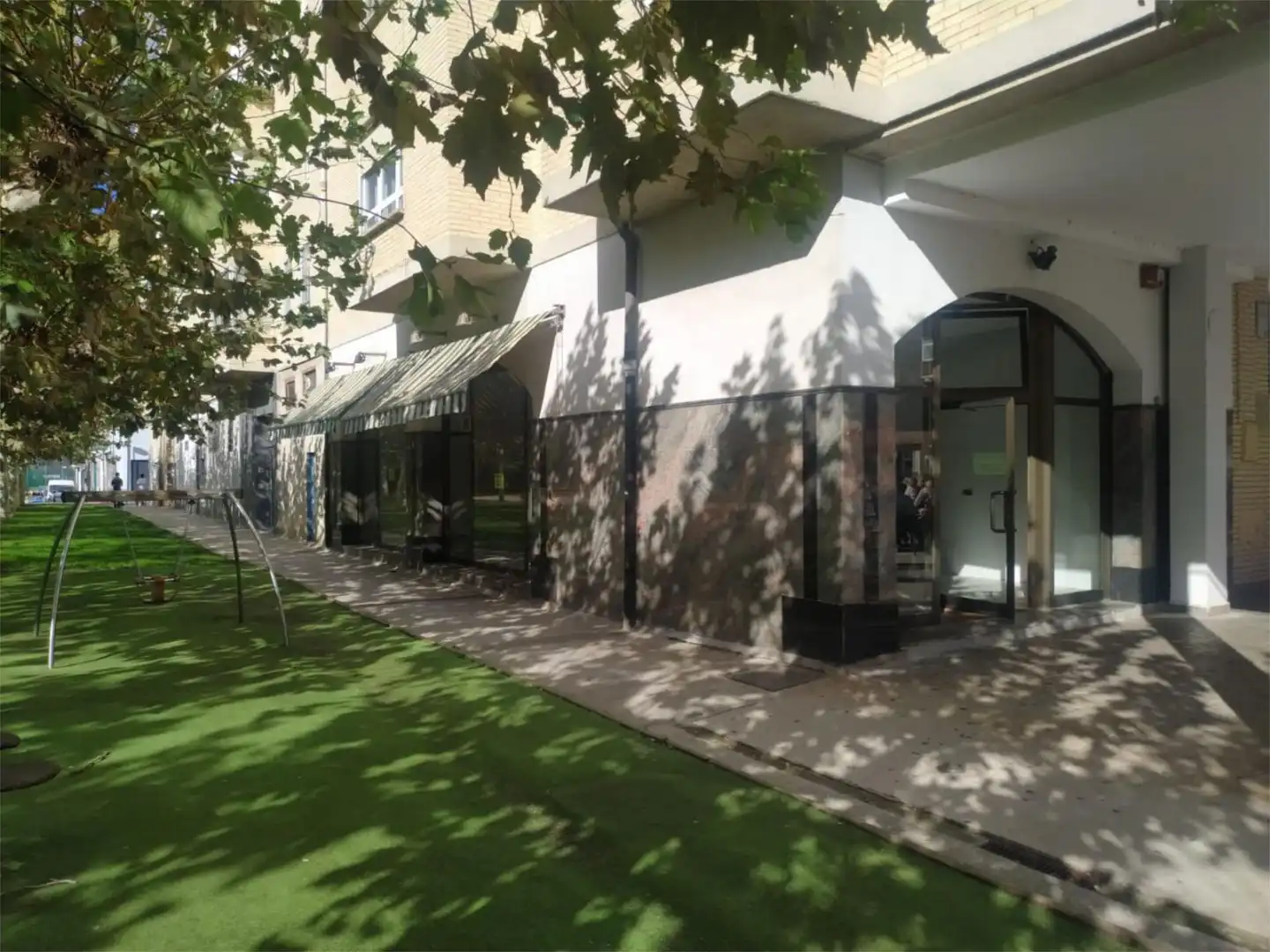 Commercial properties for rent in Eguzki Enparantza, 3, Berriozar Exterior view of Commercial properties for rent in Berriozar