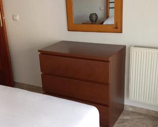 Bedroom of Flat to rent in Badajoz Capital  with Air Conditioner and Balcony