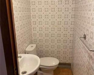 Bathroom of Flat for sale in Santiago de Compostela 