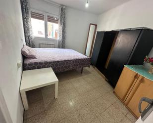 Bedroom of Flat to share in Girona Capital  with Terrace