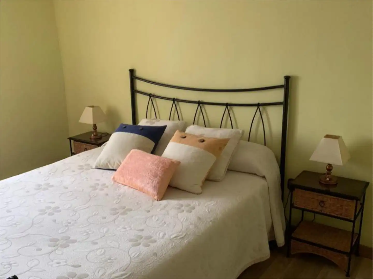 Houses for sale in Calle Cañada Real, 22, Villaturiel Bedroom of Houses for sale in Villaturiel