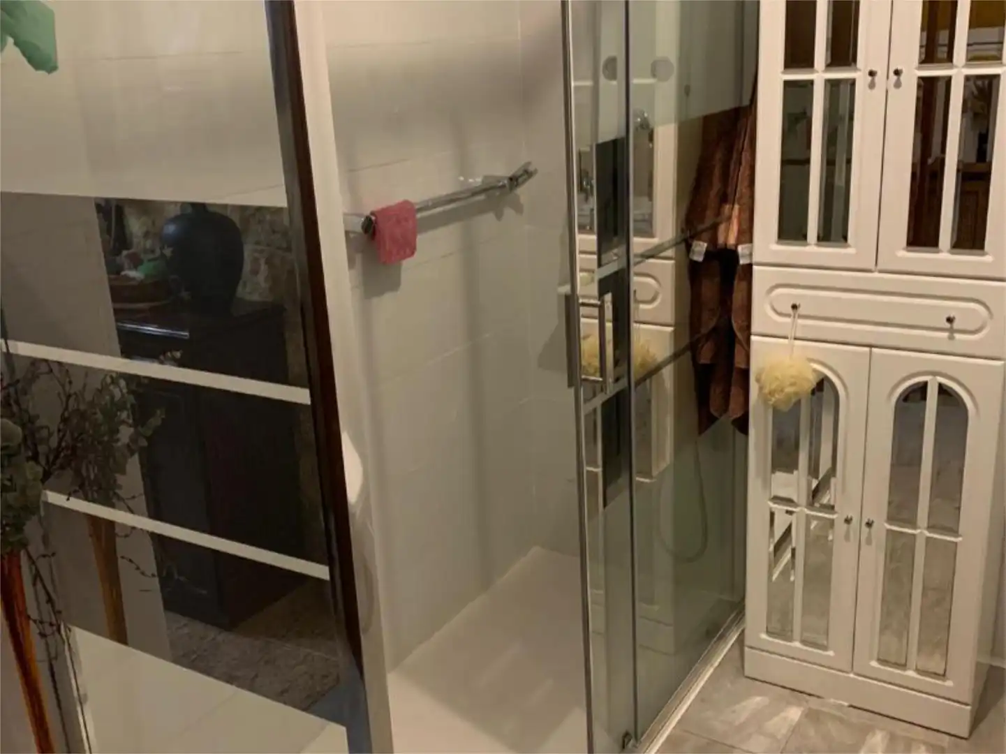 Houses for sale in Calle Cañada Real, 22, Villaturiel Bathroom of Houses for sale in Villaturiel