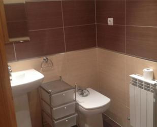 Bathroom of Flat for sale in Jadraque  with Balcony