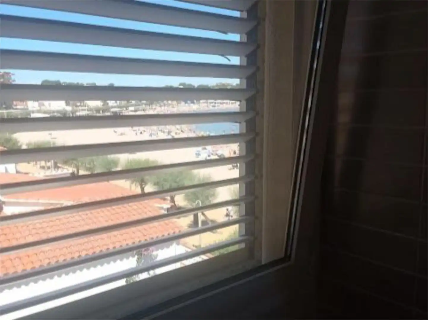 Wohnungen zum Verkauf in Avinguda Riells, 94, Riells Schlafzimmer von Wohnungen zum Verkauf in L'Escala mit Klimaanlage und Balkon
