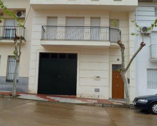 Exterior view of Single-family semi-detached for sale in Castuera  with Air Conditioner, Terrace and Balcony