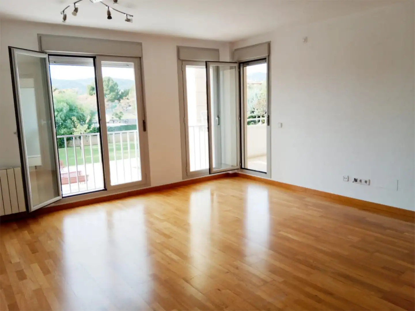 Flat for sale in Carrer D'andalusia, 8, Zona los Colegios Bedroom of Flat for sale in Palma de Mallorca with Air Conditioner, Terrace and Swimming Pool