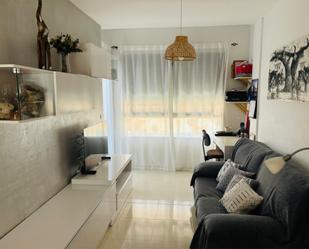 Sala d'estar de Apartament en venda en Águilas amb Aire condicionat i Balcó