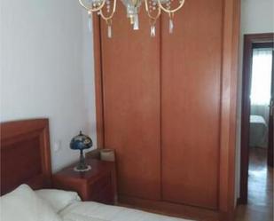 Bedroom of Flat to rent in Oviedo 