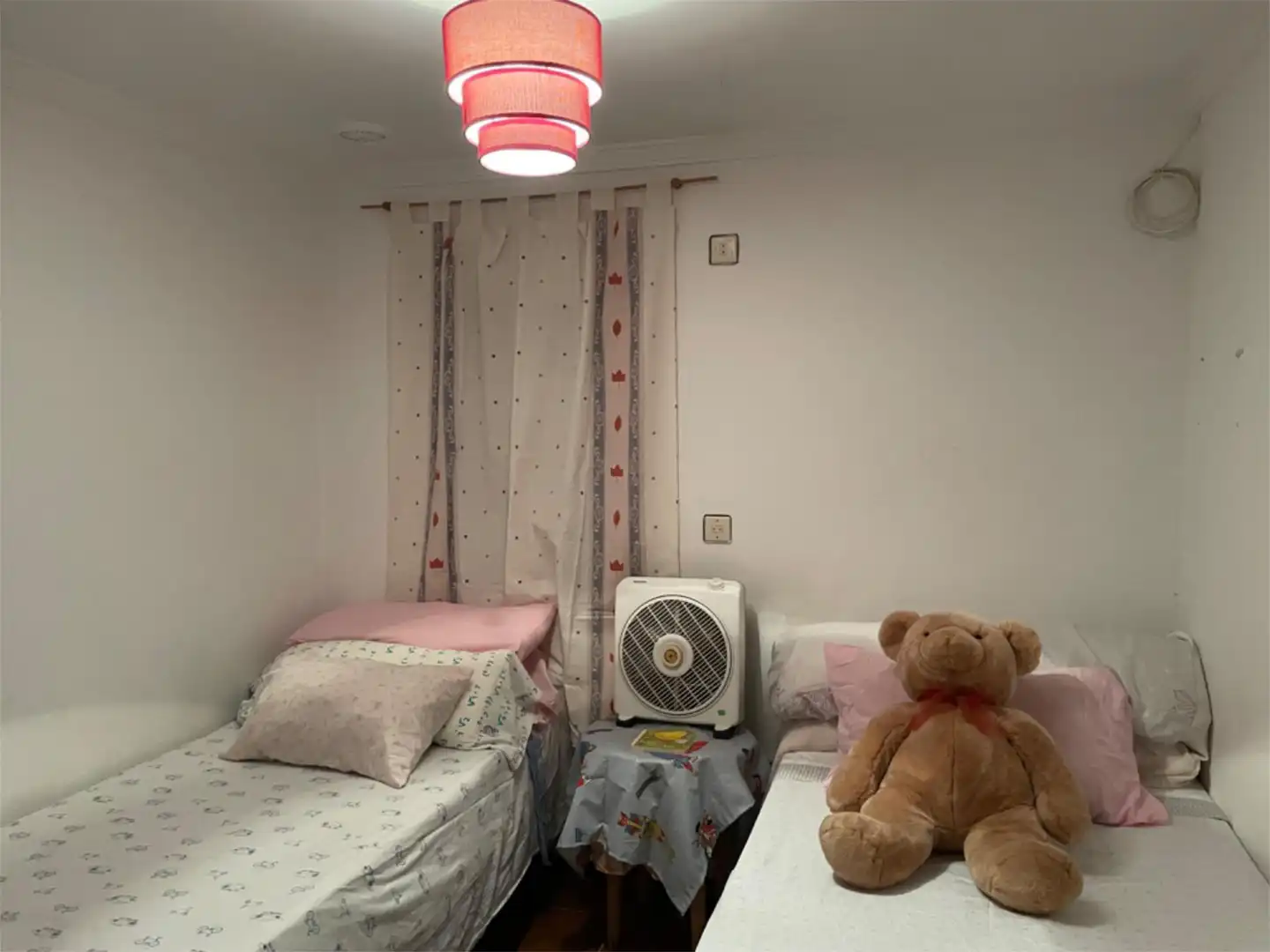 Finca rústica en venta en Camino 900, 3, El Juncal - Vallealto Habitación de Finca rústica en venta en El Puerto de Santa María con Aire acondicionado y Piscina