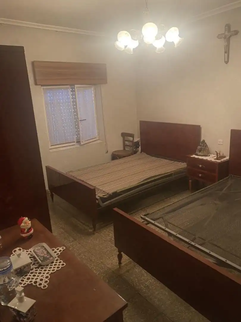 Schlafzimmer von Einfamilien-Reihenhaus zum Verkauf in Valencia de Don Juan mit Privatgarten, Terrasse und Möbliert
